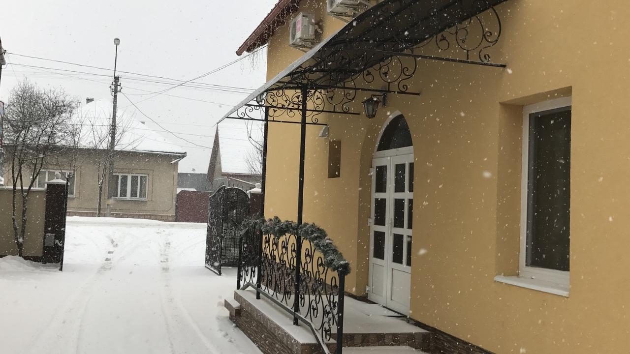 Міні Готель Вілла Вікторія Berehove  Eksteriør bilde